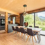 Alpenchalets Zugspitze By Alps 샬레