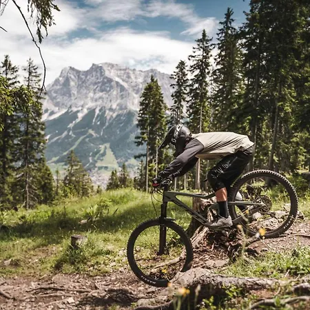 Alpenchalets Zugspitze By Alps 샬레